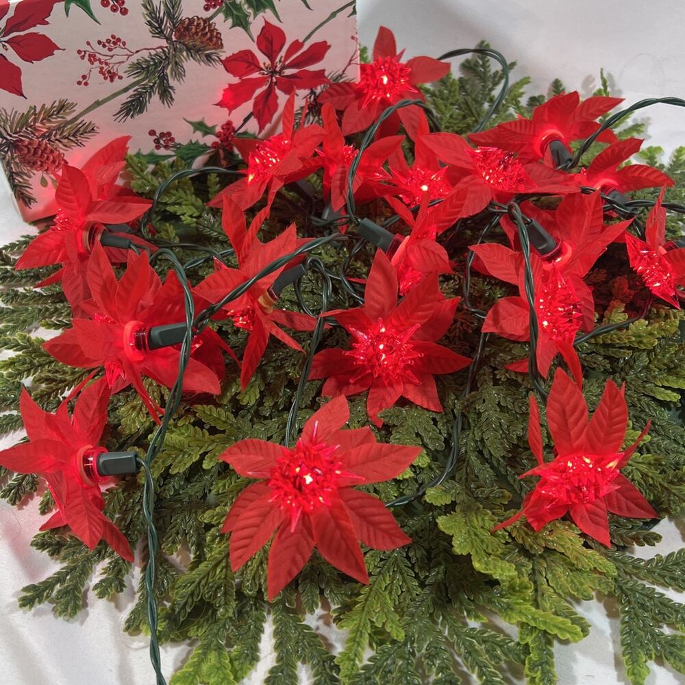 Vintage Faux Poinsettia Flowers Reflectors 20 Red String Lights Green Cord